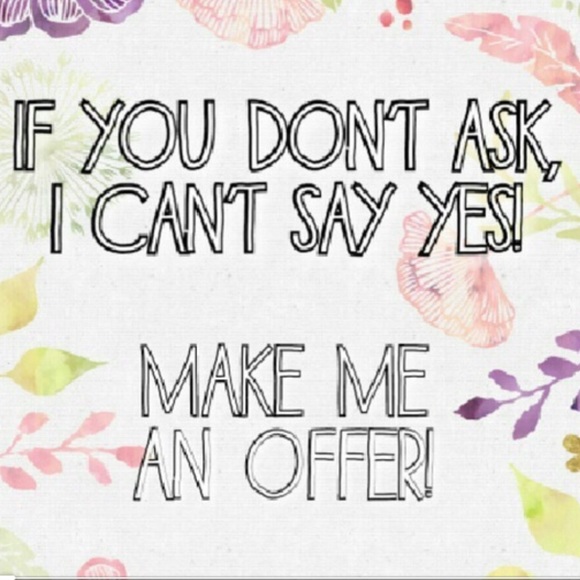 😬😬Meet your Posher! 😬😬 - Picture 2 of 2